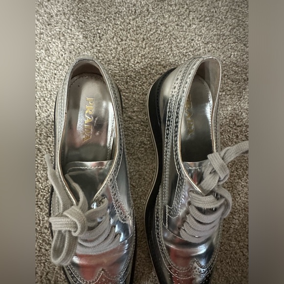 Prada Metallic Silver Lace Up Loafers Sz. 7.5.  100% Authentic - Picture 6 of 8